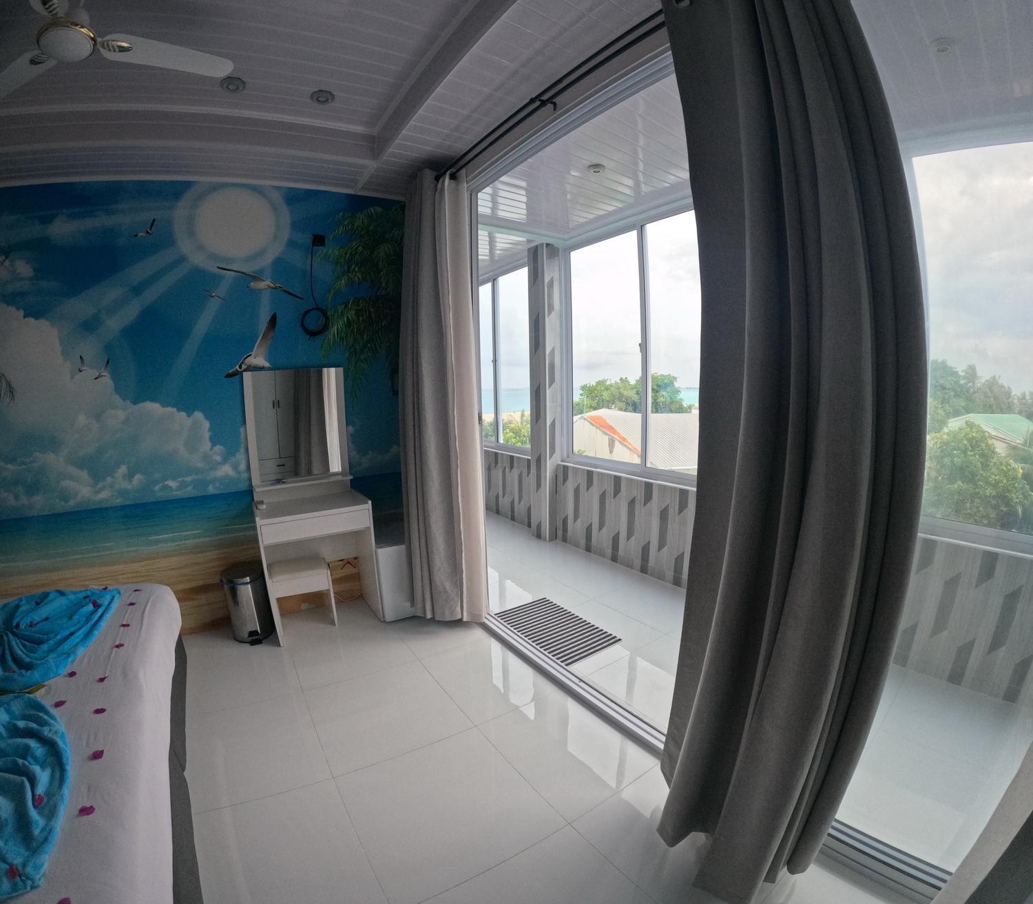 Wind Breeze Sunset View Inn Гурайдо Экстерьер фото